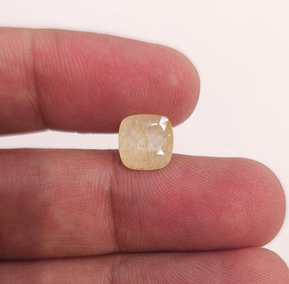 Yellow Sapphire Carat 3.66