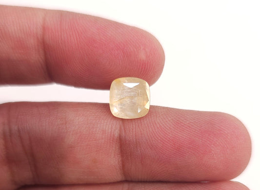 Yellow Sapphire Carat 3.66