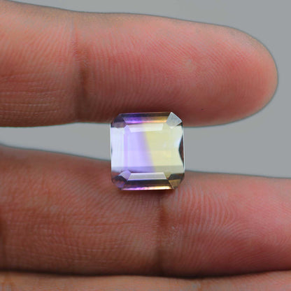 Ametrine (Bi Colour) 12.5 Carat