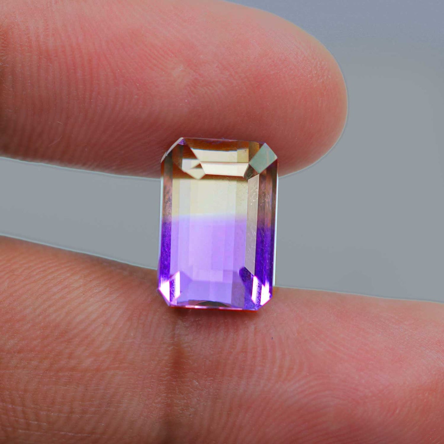 Ametrine (Bi Colour) 12.76 Carat