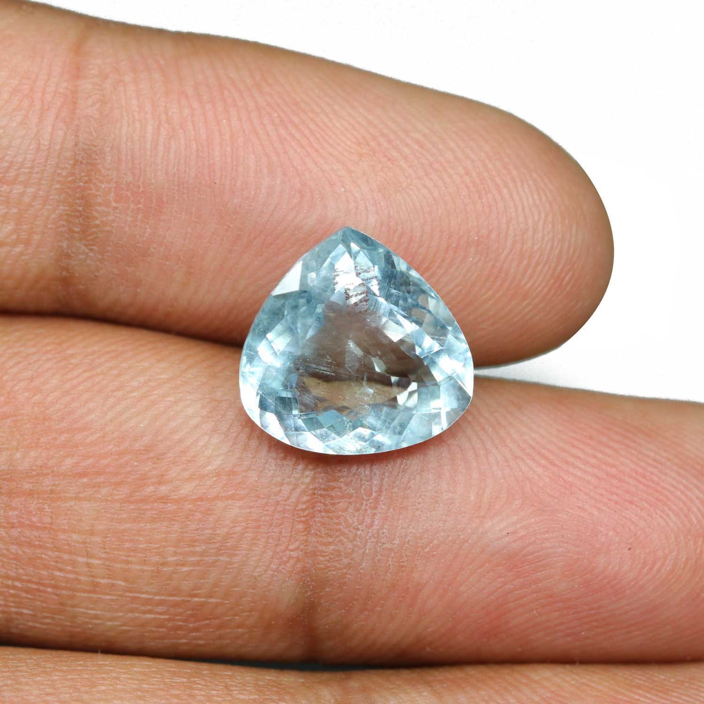 Blue Aquamarine (Beruj) 7.43 Carat
