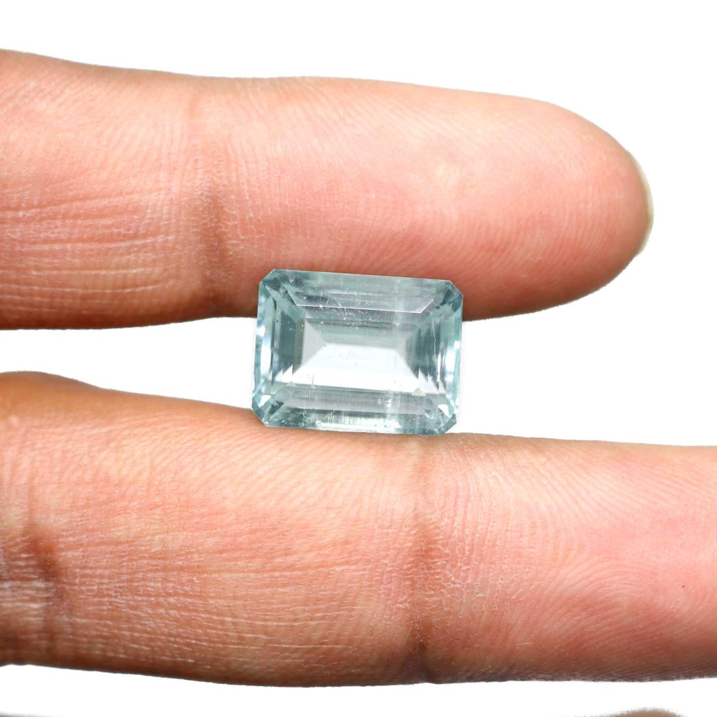 Blue Aquamarine (Beruj) 10.33 Carat