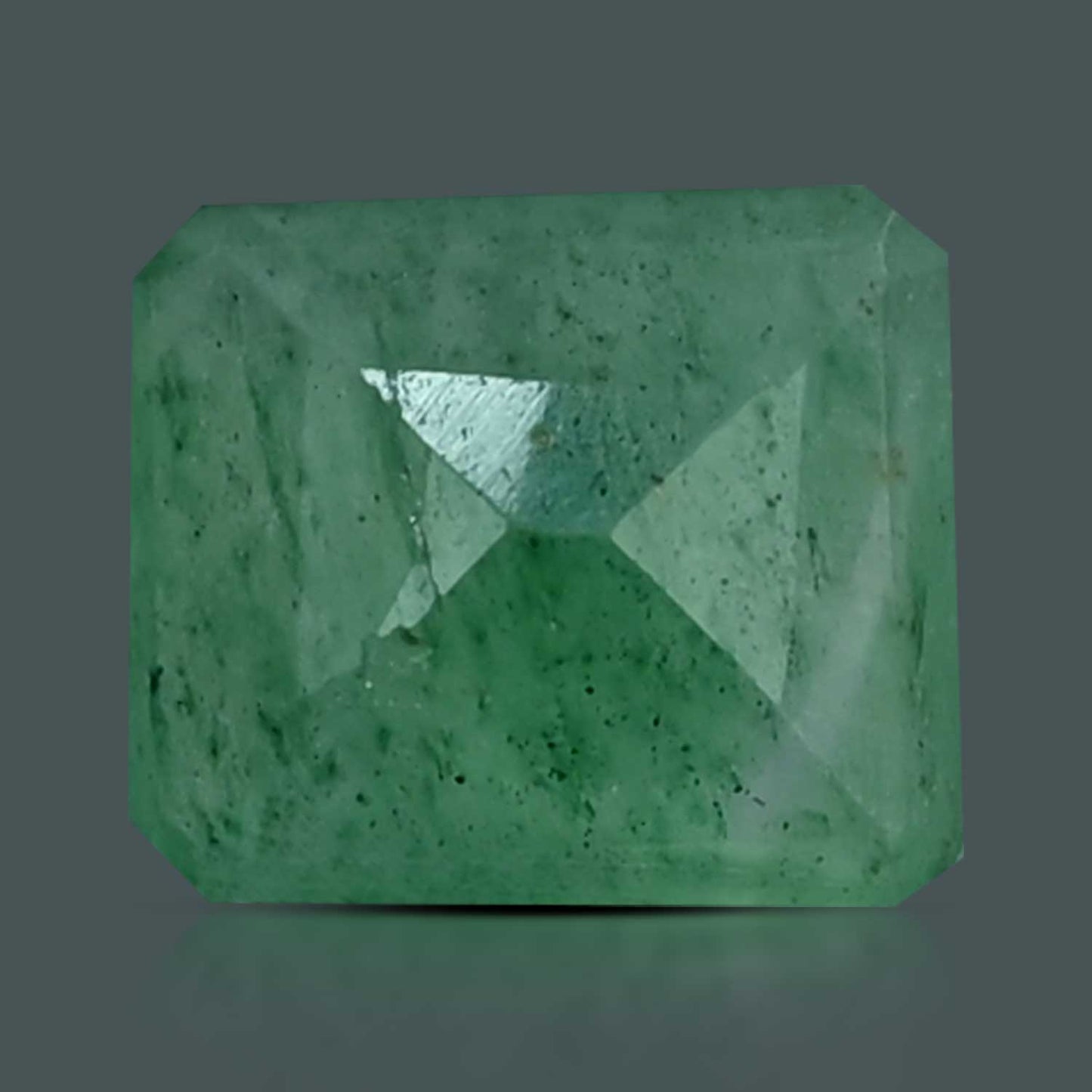 Green Aventurine 5.81 Carat