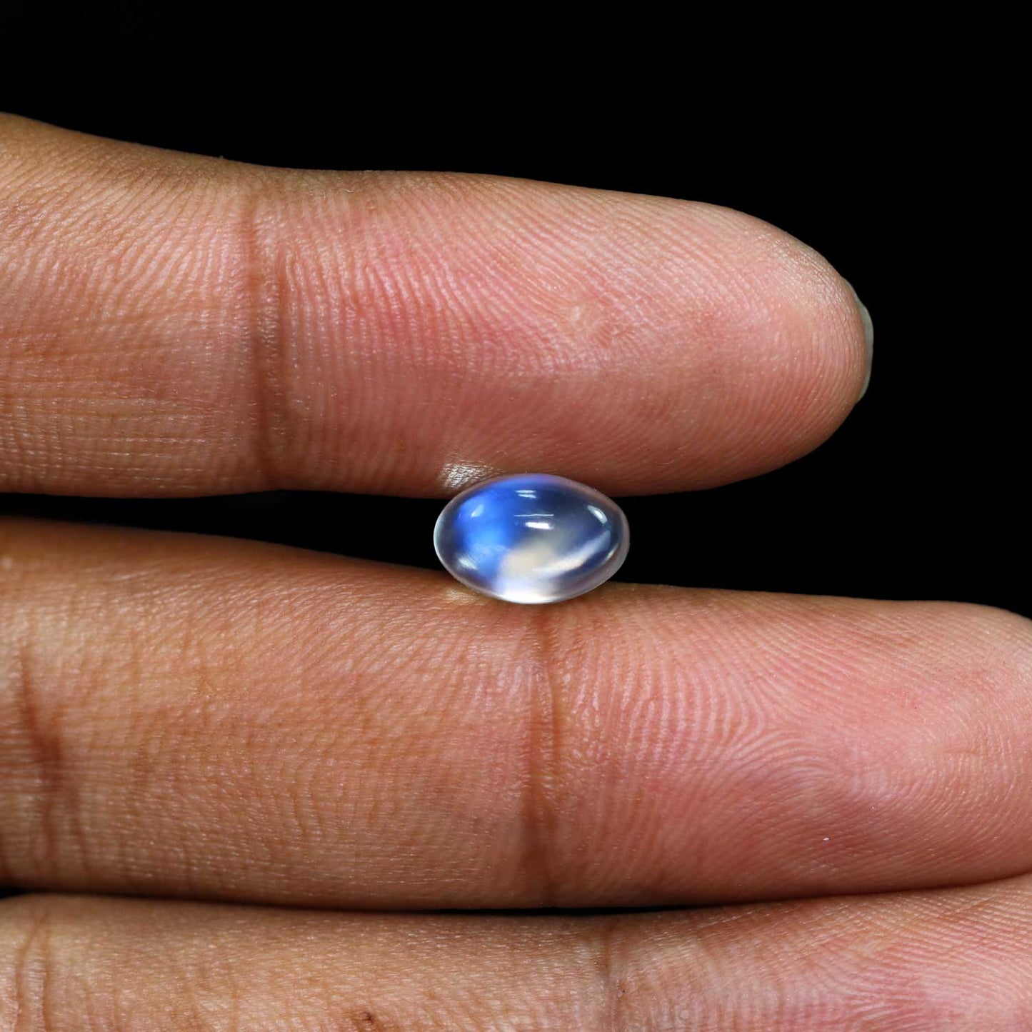 Srilankan Blue Moonstone 4.08 Carat