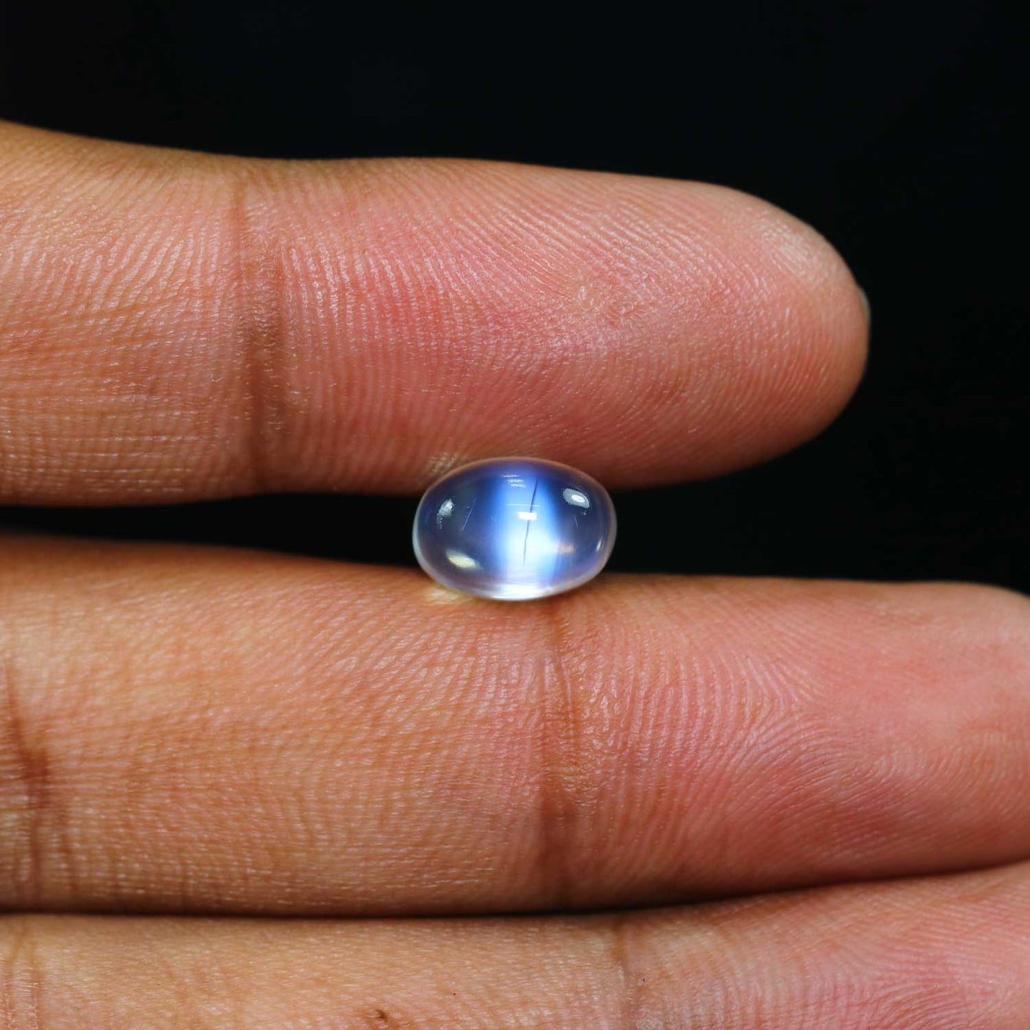 Srilankan Blue Moonstone 4.68 Carat