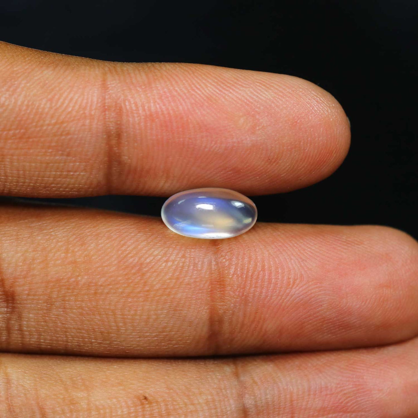Srilankan Blue Moonstone 4.32 Carat