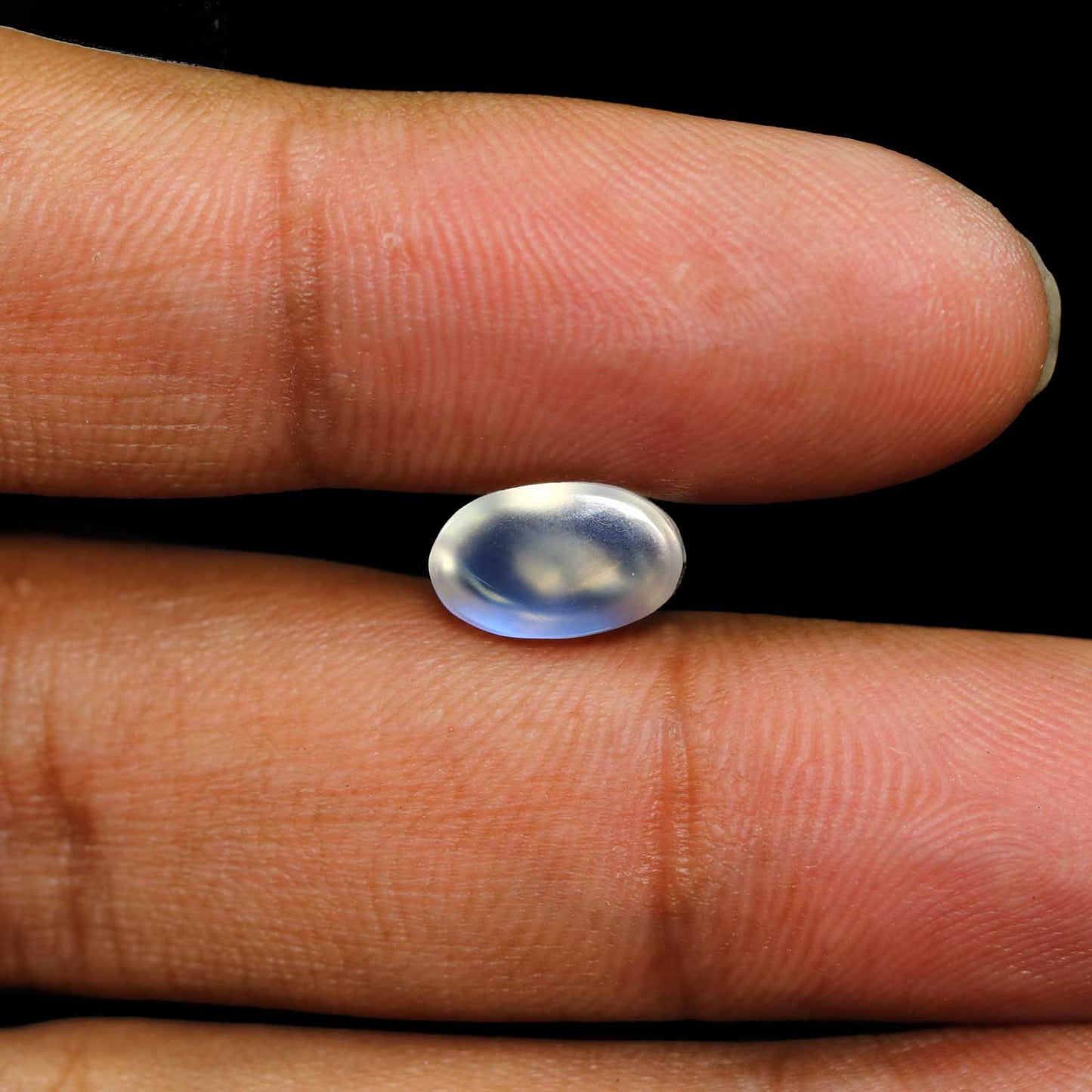 Srilankan Blue Moonstone 3.91 Carat