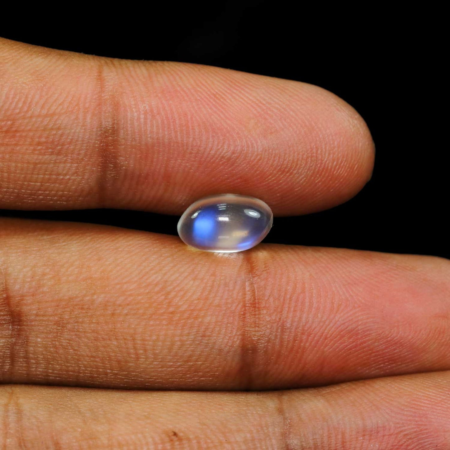 Srilankan Blue Moonstone 4.18 Carat