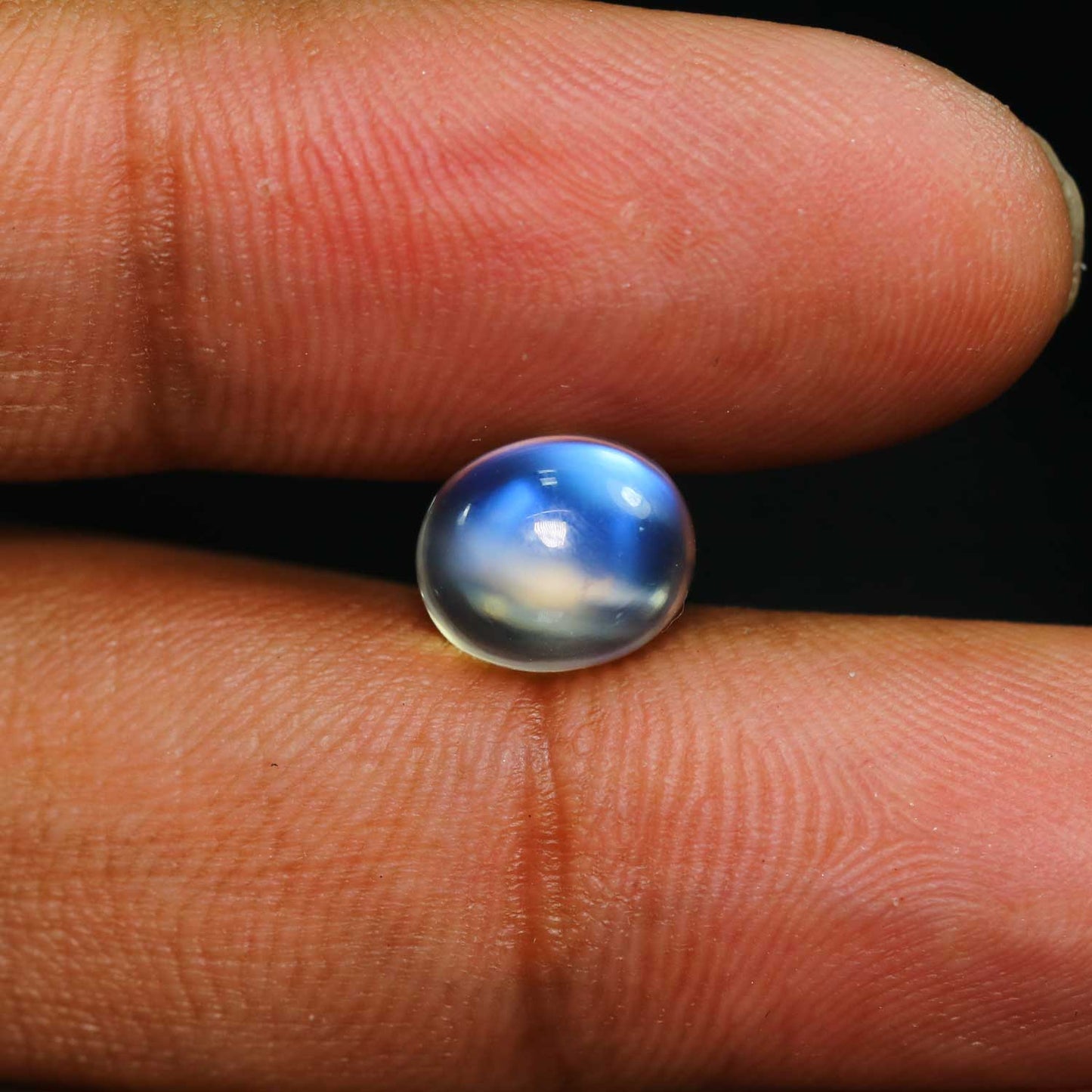Srilankan Blue Moonstone 4.13 Carat