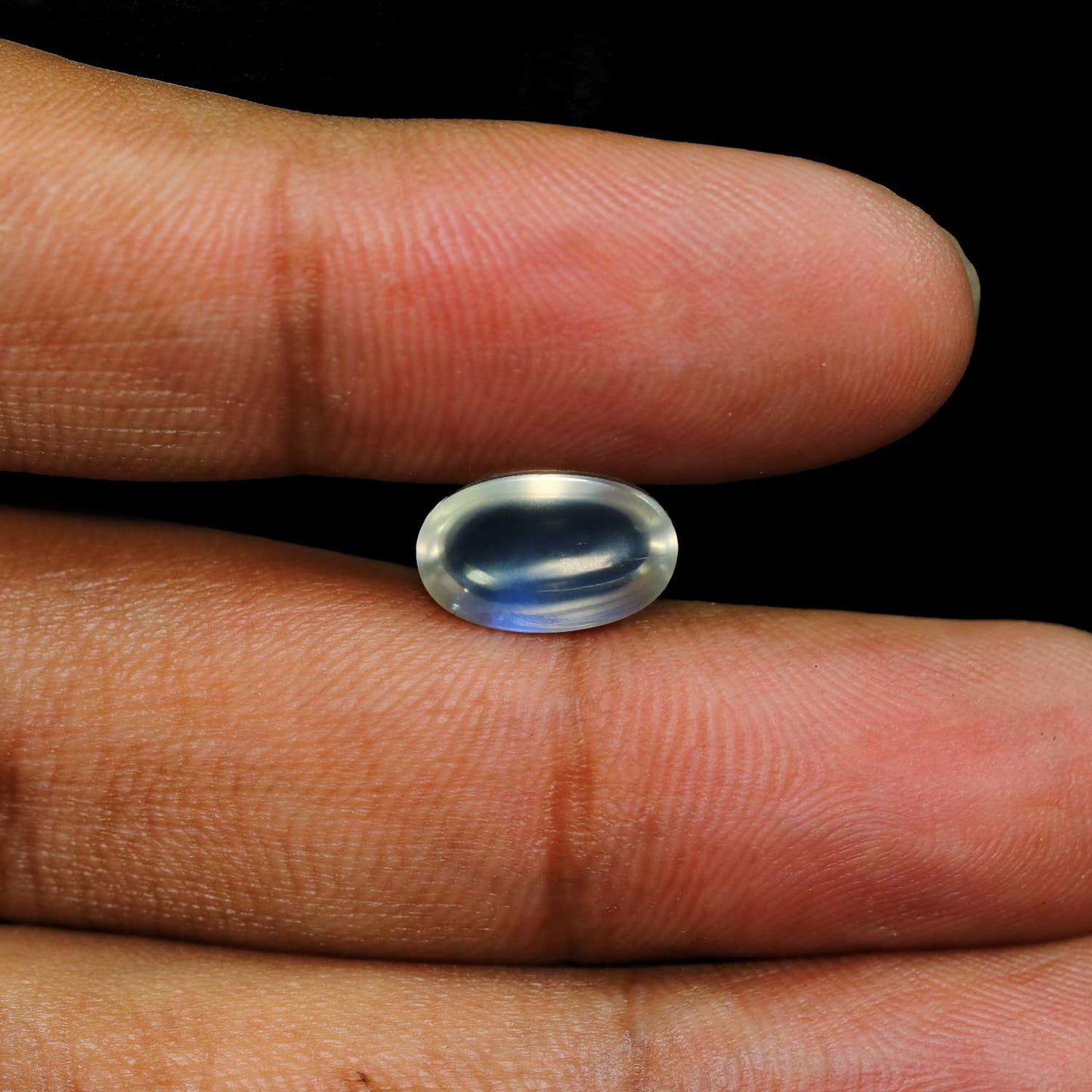 Srilankan Blue Moonstone 4.26 Carat