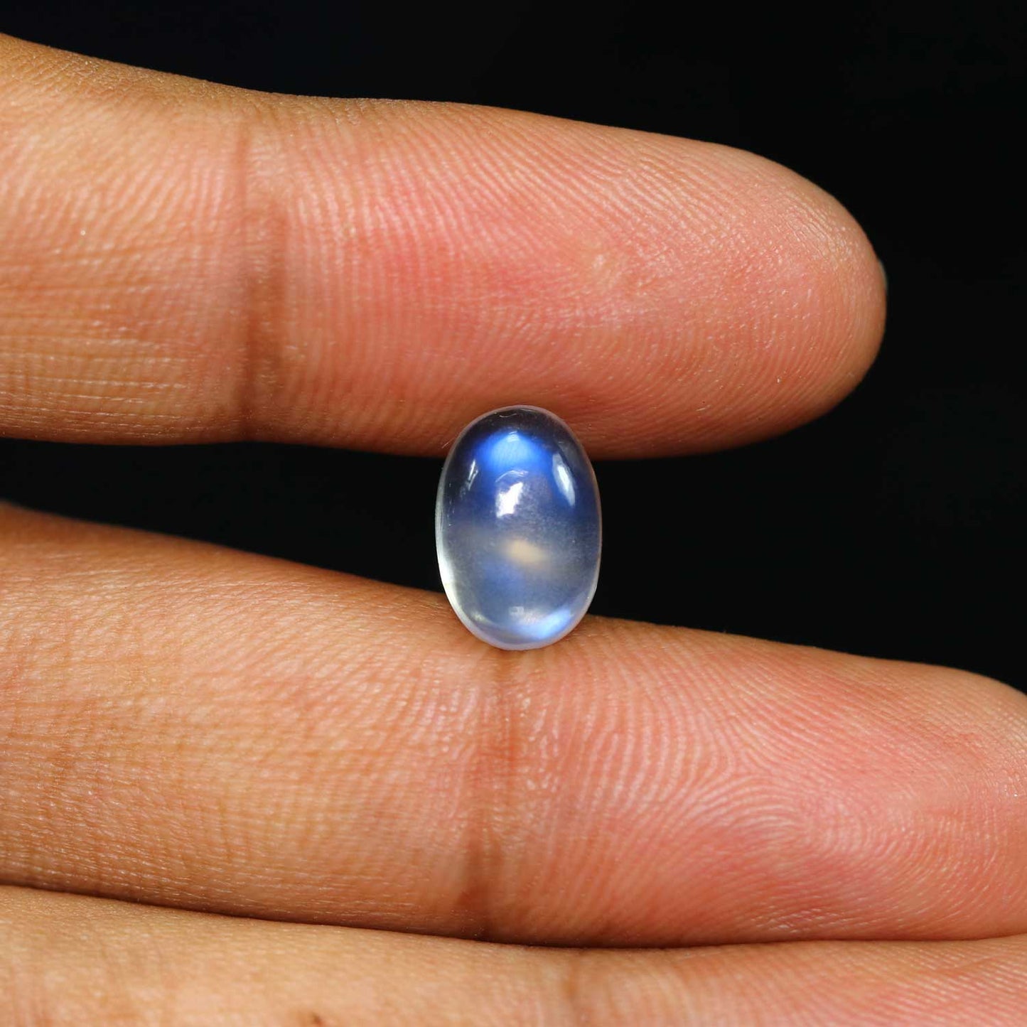 Srilankan Blue Moonstone 4.38 Carat