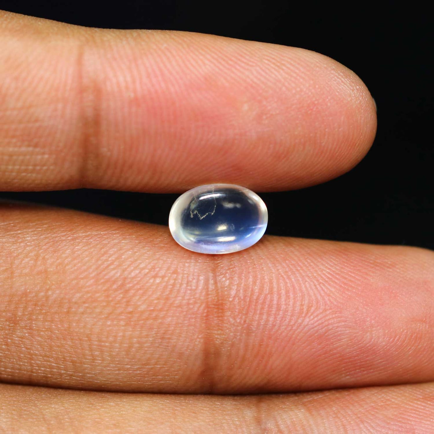 Srilankan Blue Moonstone 3.7 Carat