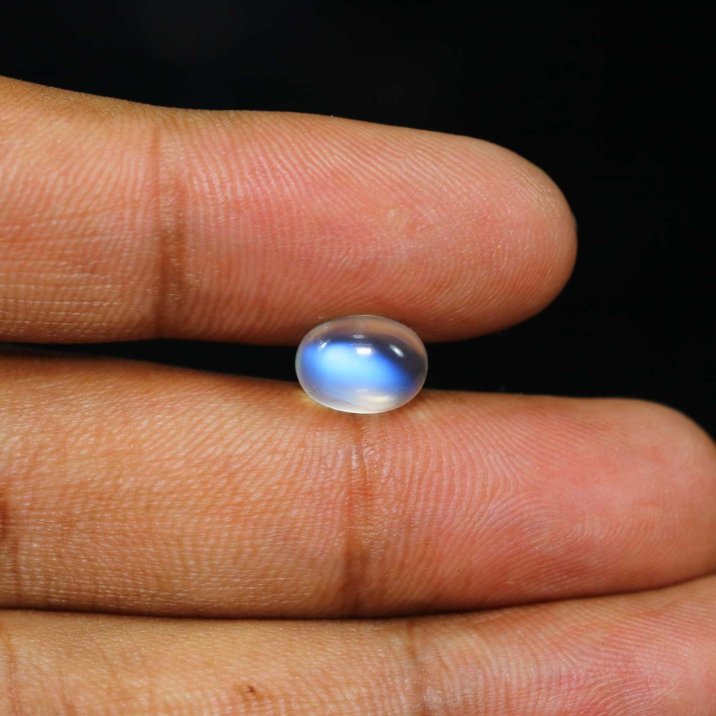 Srilankan Blue Moonstone 4.39 Carat
