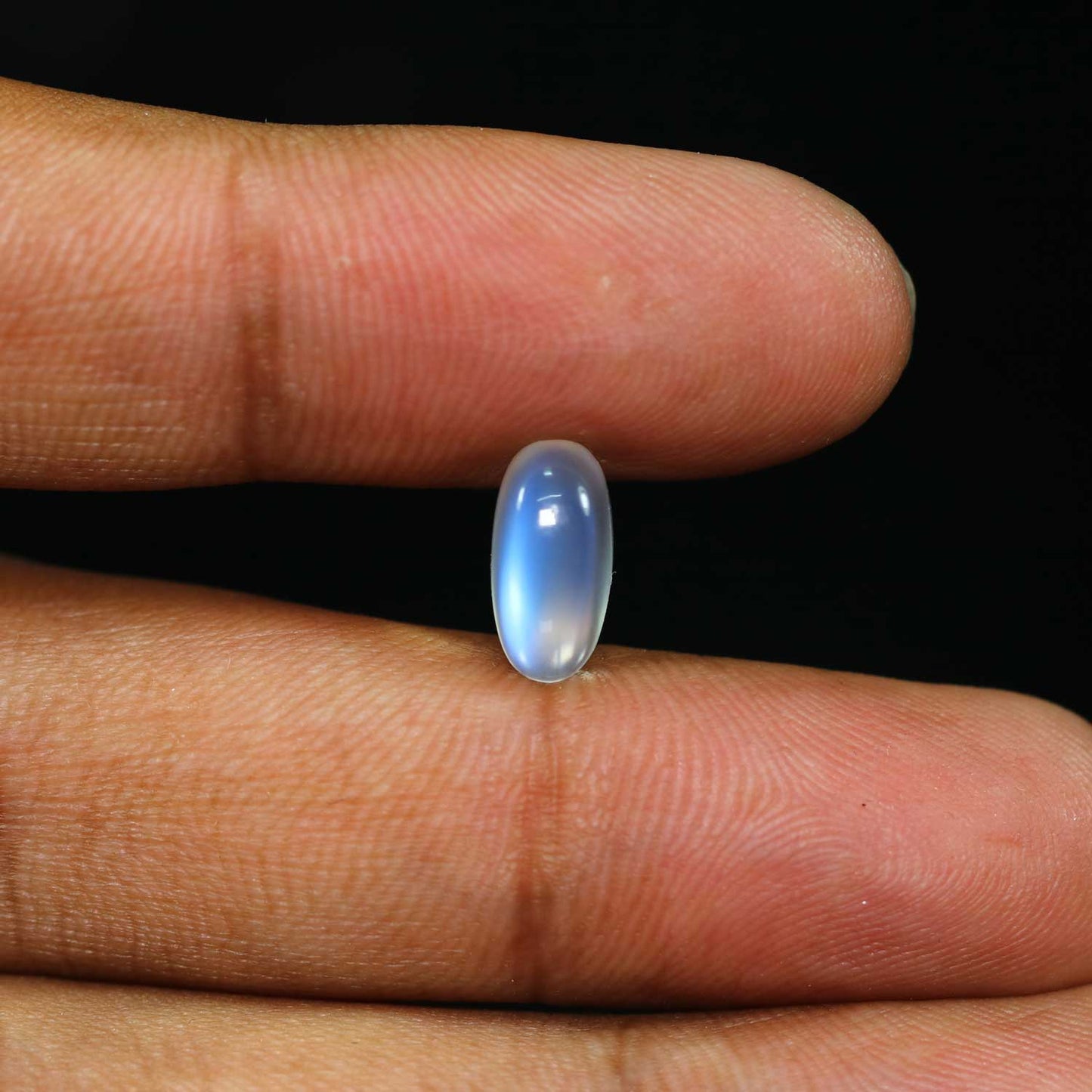 Srilankan Blue Moonstone 4.09 Carat