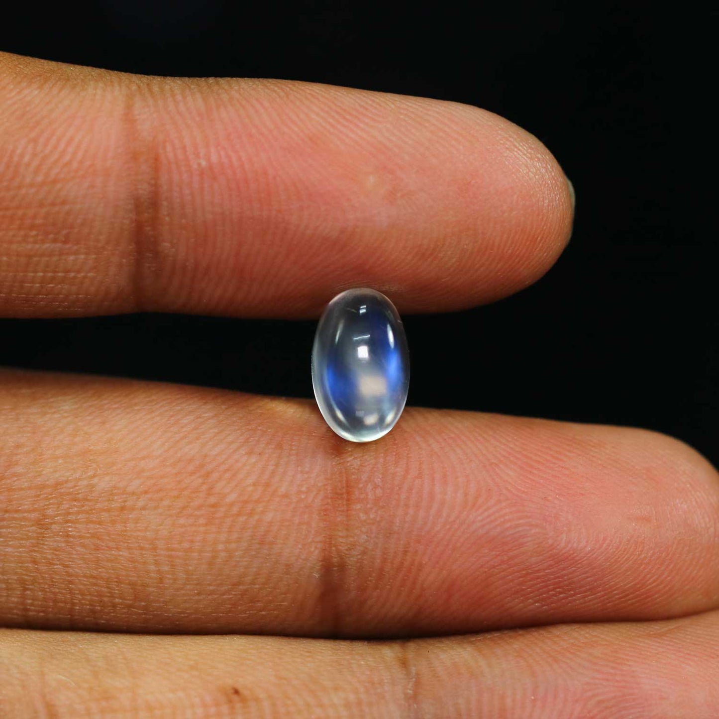 Srilankan Blue Moonstone 4.21 Carat