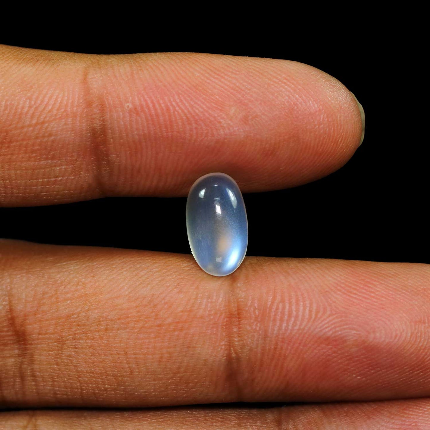 Srilankan Blue Moonstone 3.8 Carat