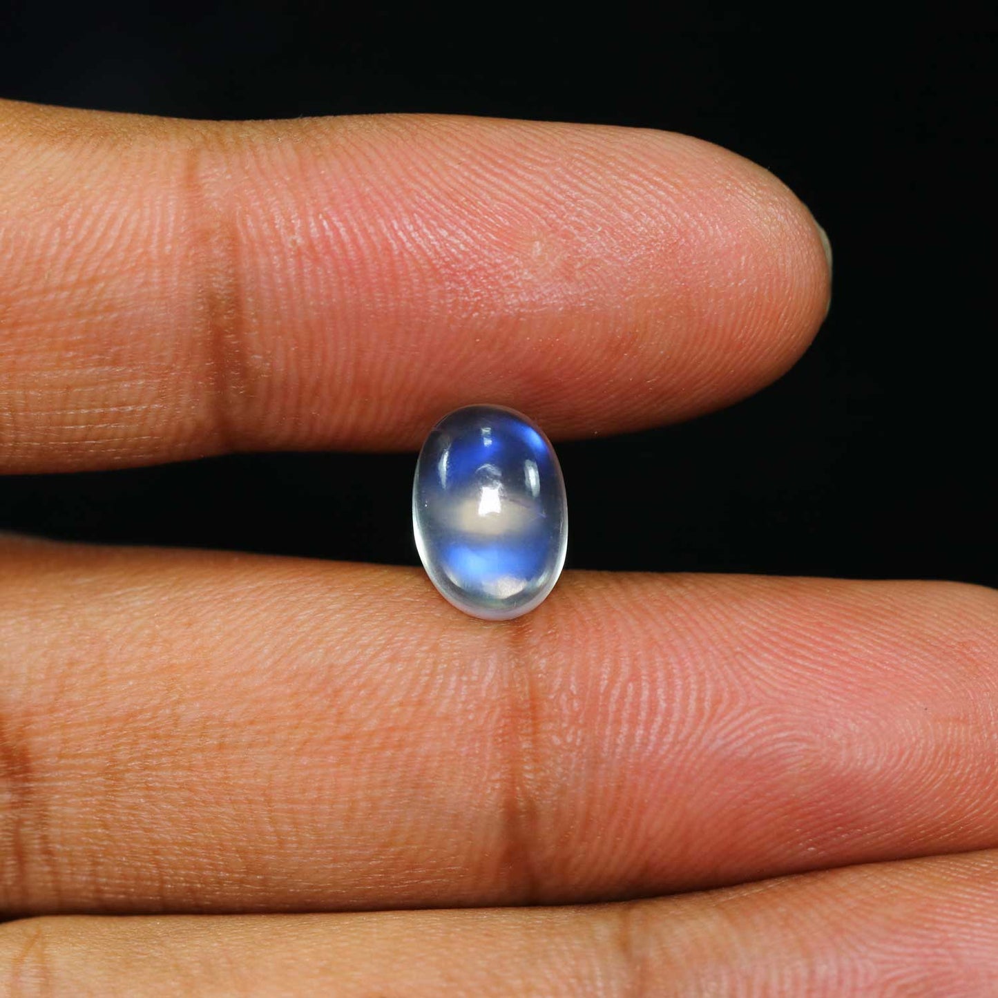 Srilankan Blue Moonstone 3.8 Carat
