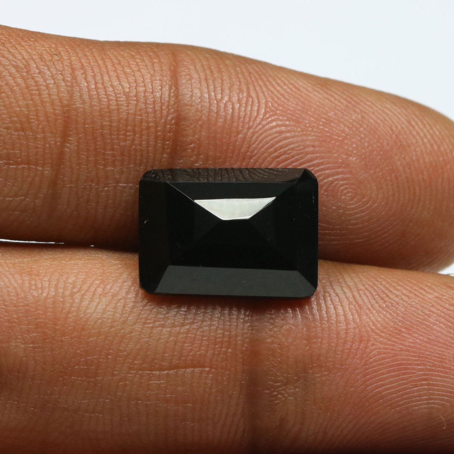 Black Onyx 6.74 Carat