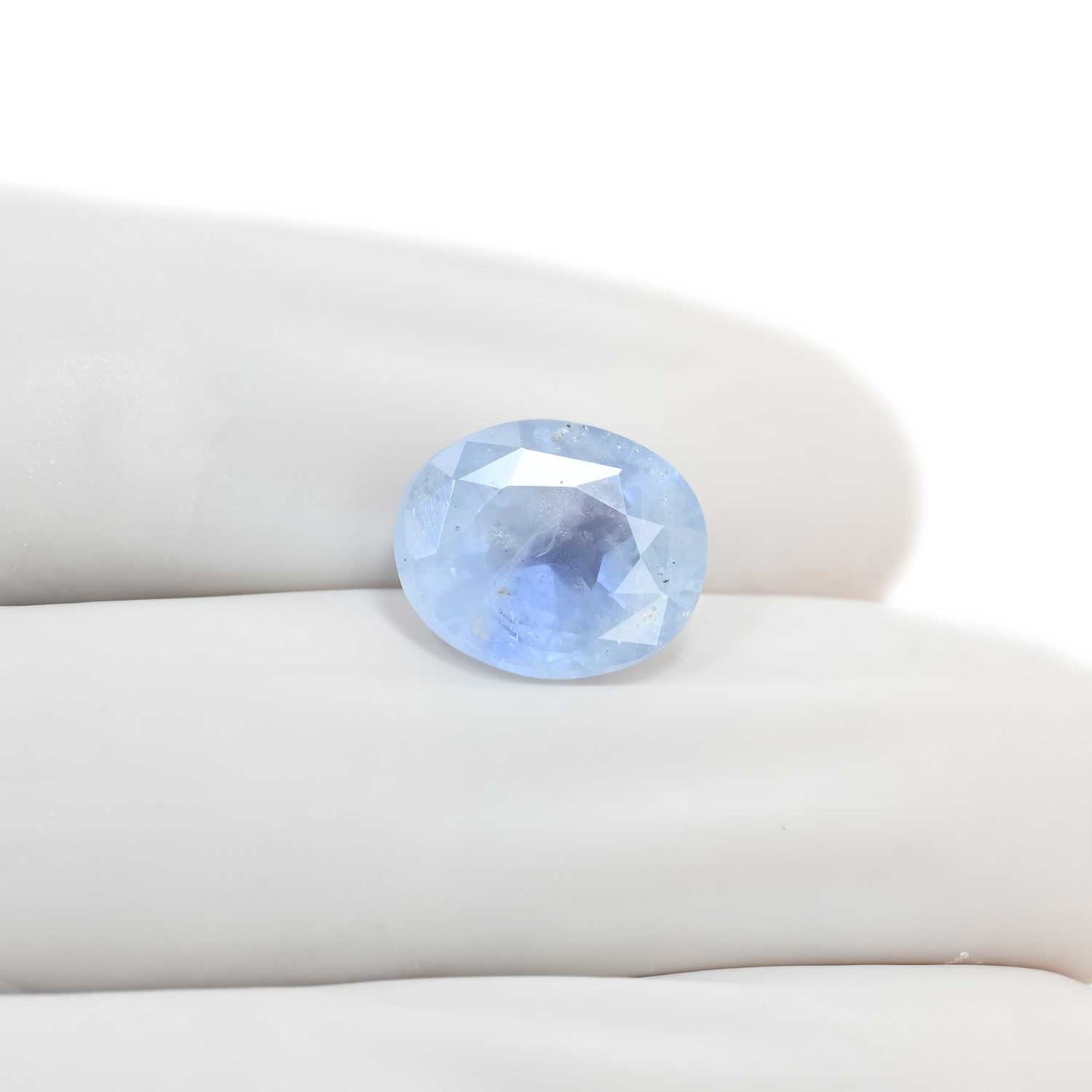 Blue Sapphire (Neelam) 5.65 Carat