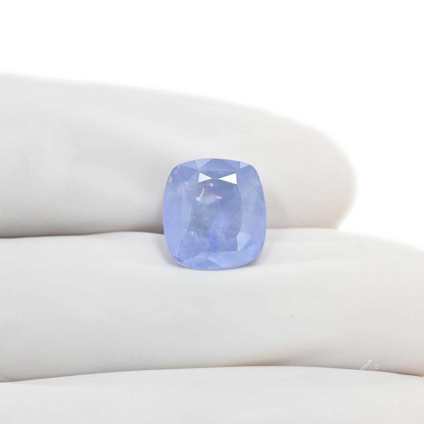 Blue Sapphire (Neelam) 6.9 Carat