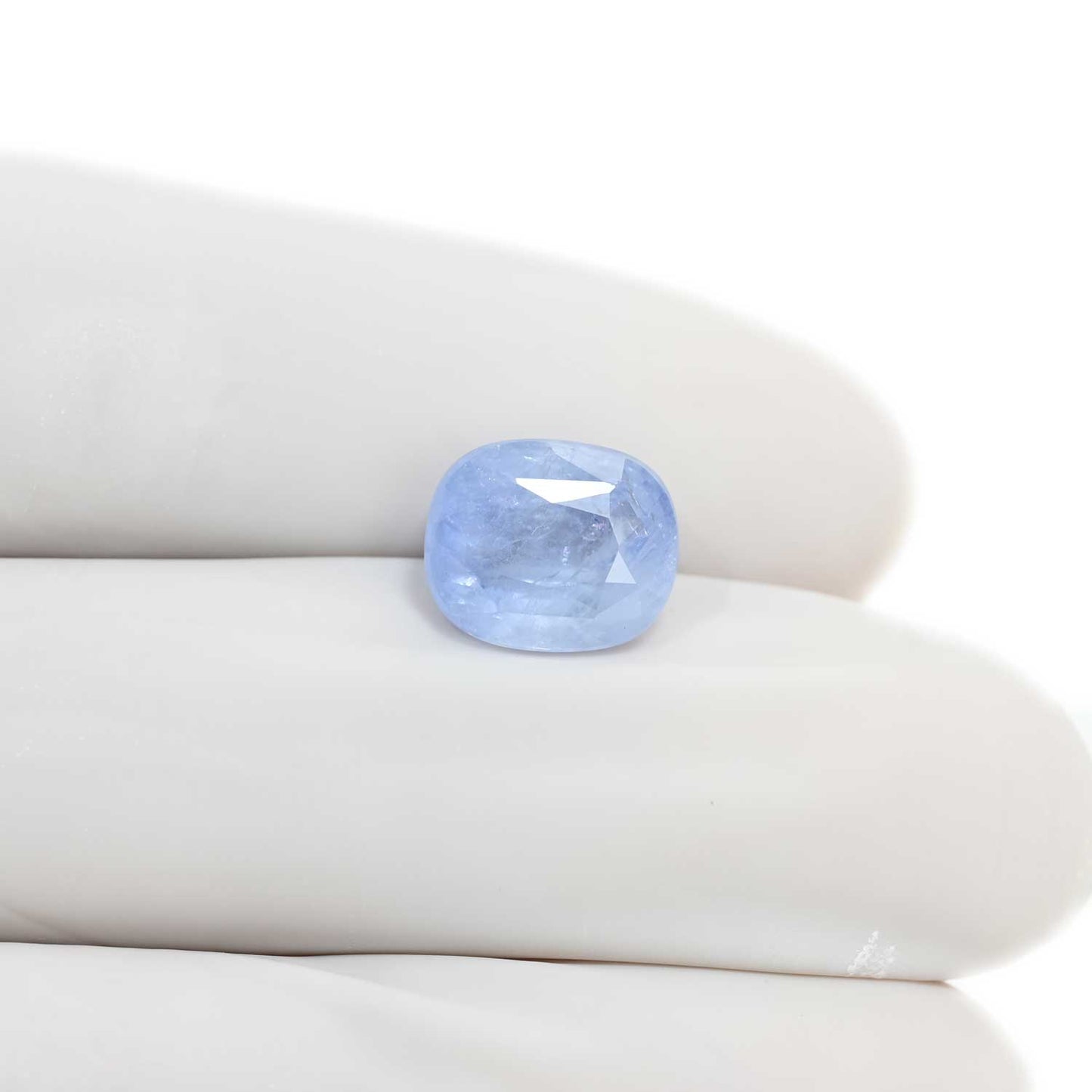 Blue Sapphire (Neelam) 5.39 Carat