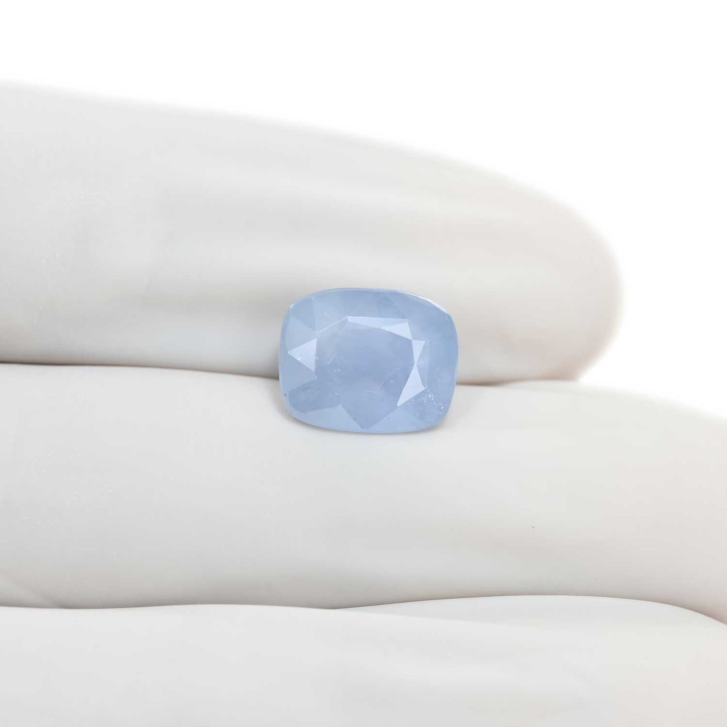 Blue Sapphire (Neelam) 5.22 Carat