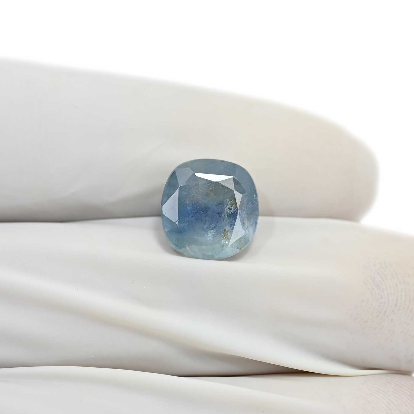 Blue Sapphire (Neelam) - 5.53 Carat