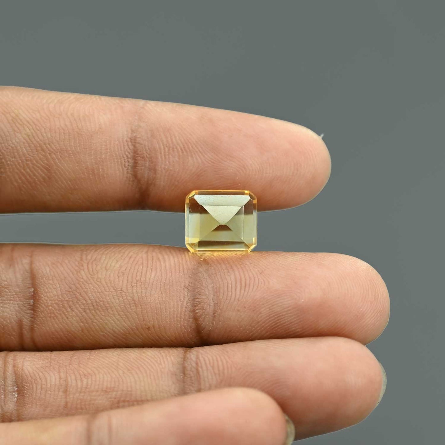 Citrine (Sunela) 5.69 Carat