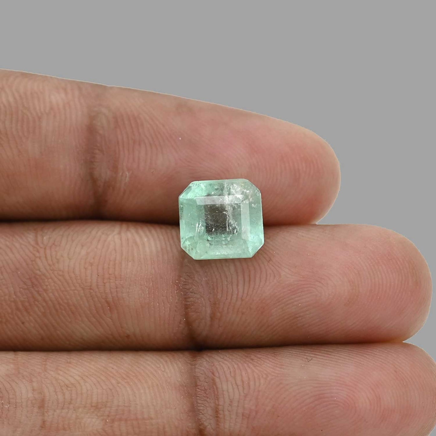 Colombian Emerald (Panna) - 3.59 Carat