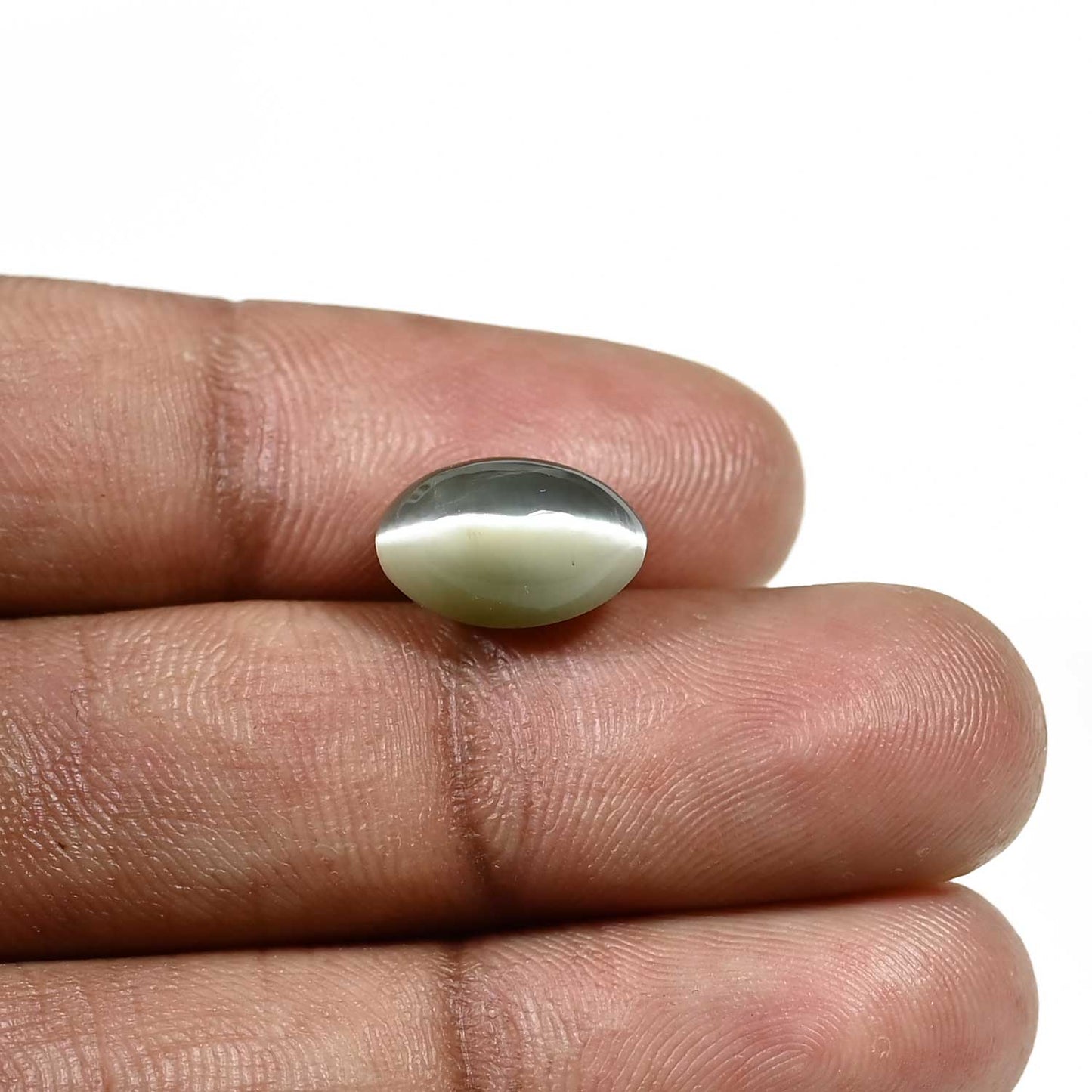 Quartz Cat's Eye (Lehsunia) Carat 5.44