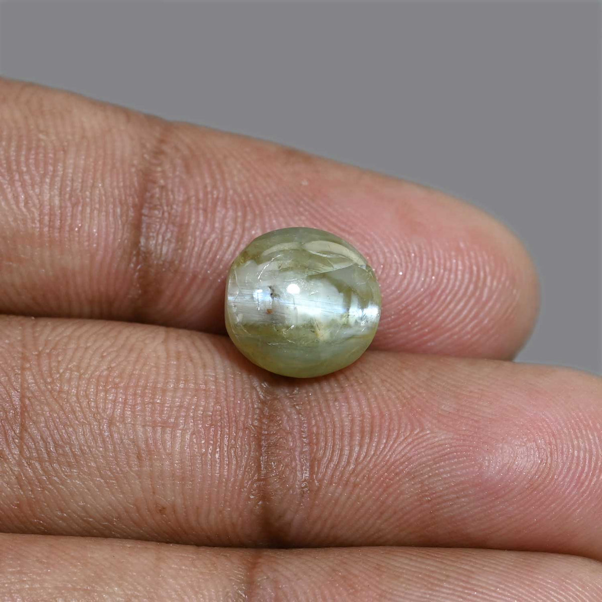 Chrysoberyl Cat`s Eye 8.68 Carat