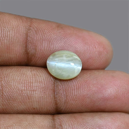 Chrysoberyl Cat`s Eye 5.05 Carat
