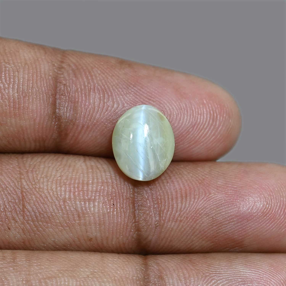 Chrysoberyl Cat`s Eye 5.05 Carat