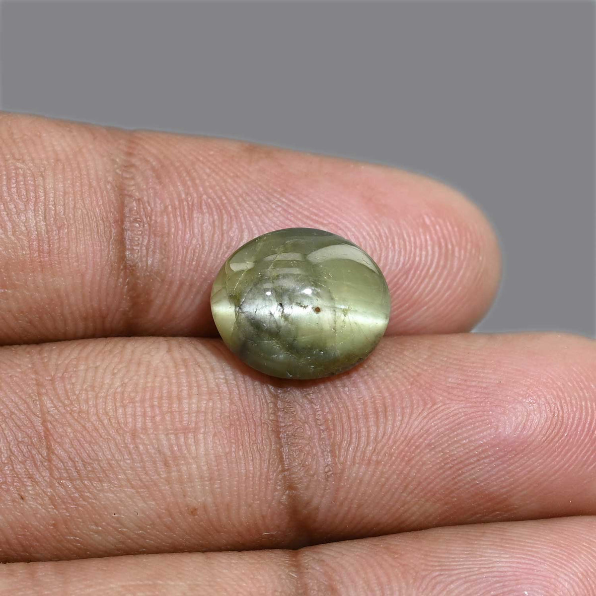 Chrysoberyl Cat`s Eye 9.42 Carat