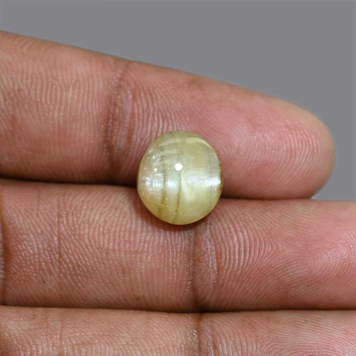 Chrysoberyl Cat`s Eye 7.92 Carat