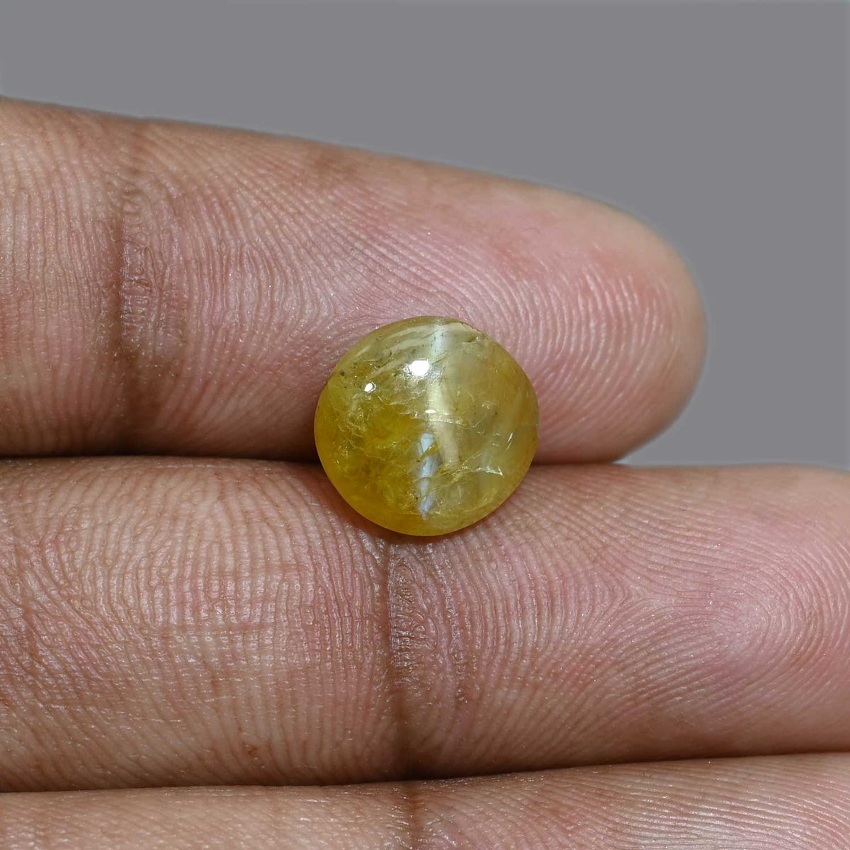 Chrysoberyl Cat`s Eye 5.76 Carat