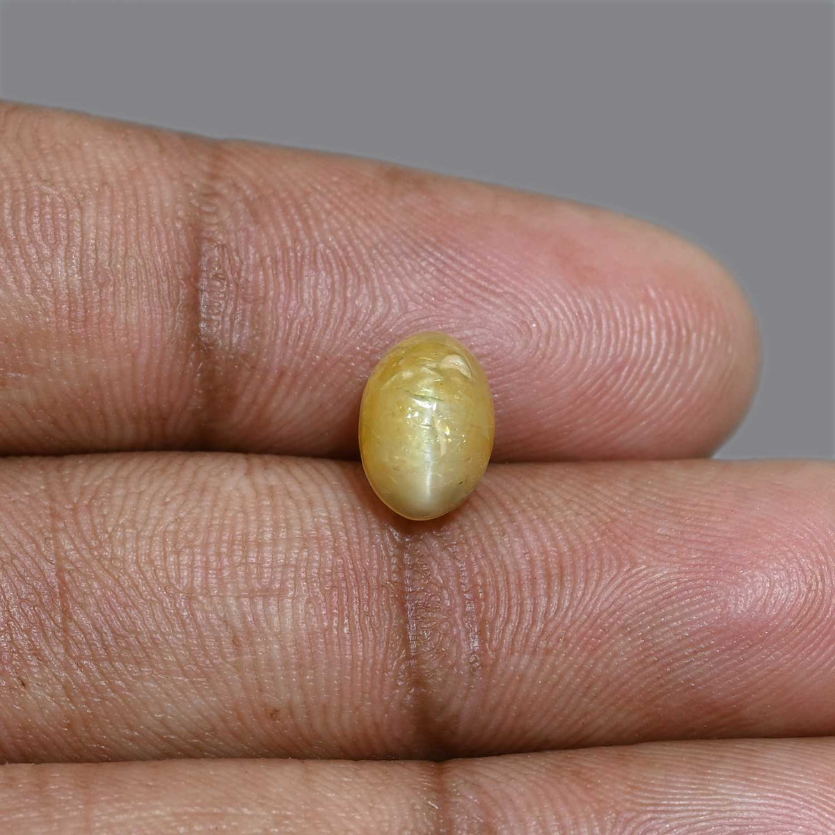 Chrysoberyl Cat`s Eye 4.59 Carat