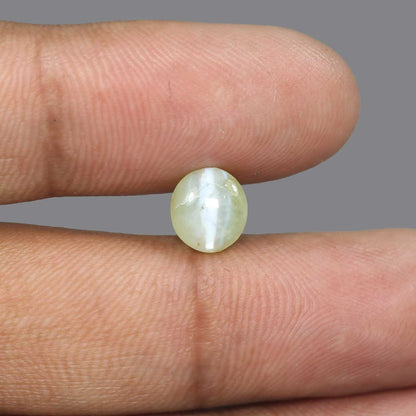 Chrysoberyl Cat`s Eye - 4.29 Carat