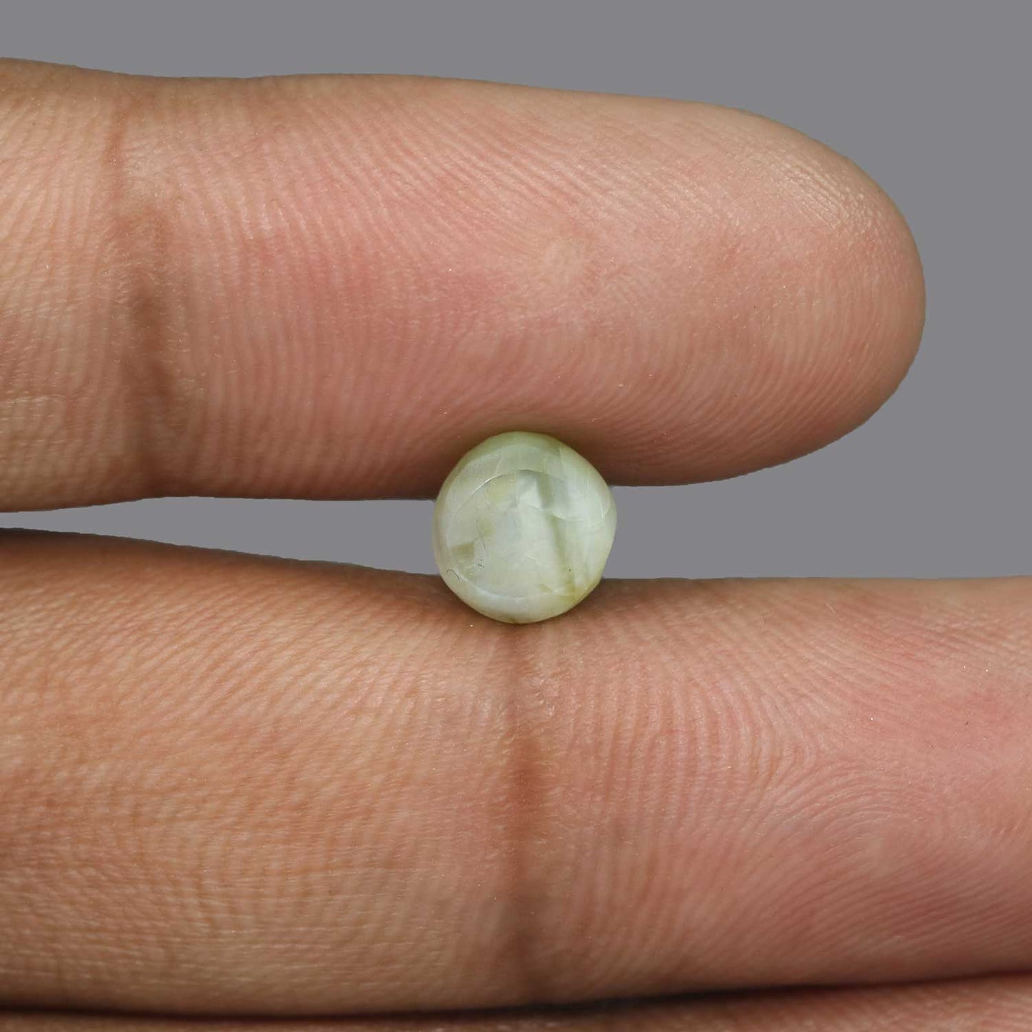 Chrysoberyl Cat`s Eye - 4.14 Carat