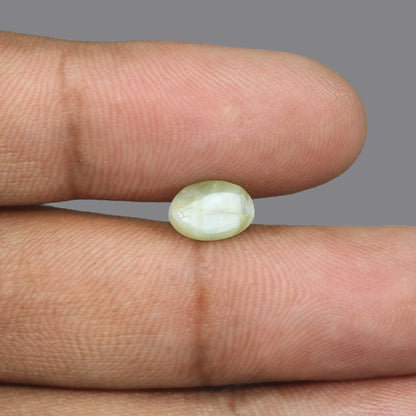 Chrysoberyl Cat`s Eye - 3.57 Carat