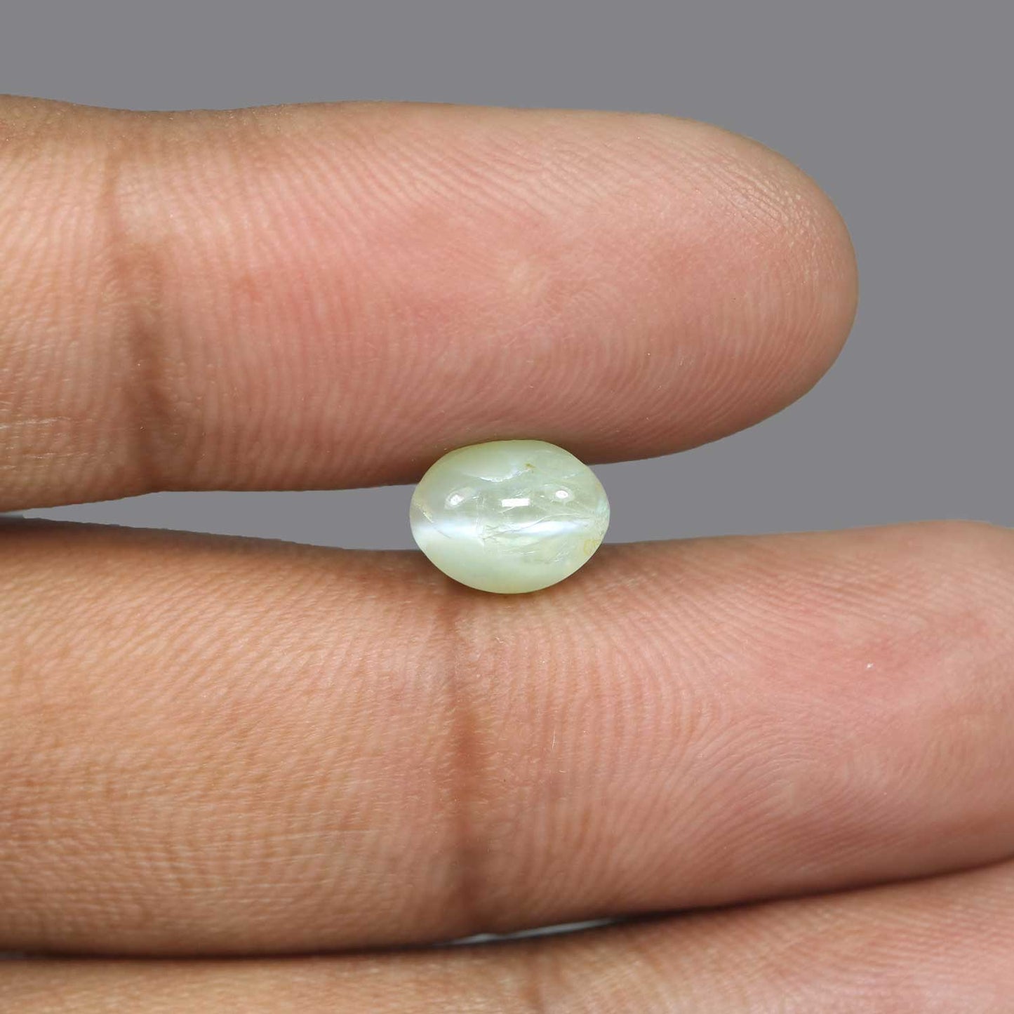 Chrysoberyl Cat`s Eye - 4.34 Carat