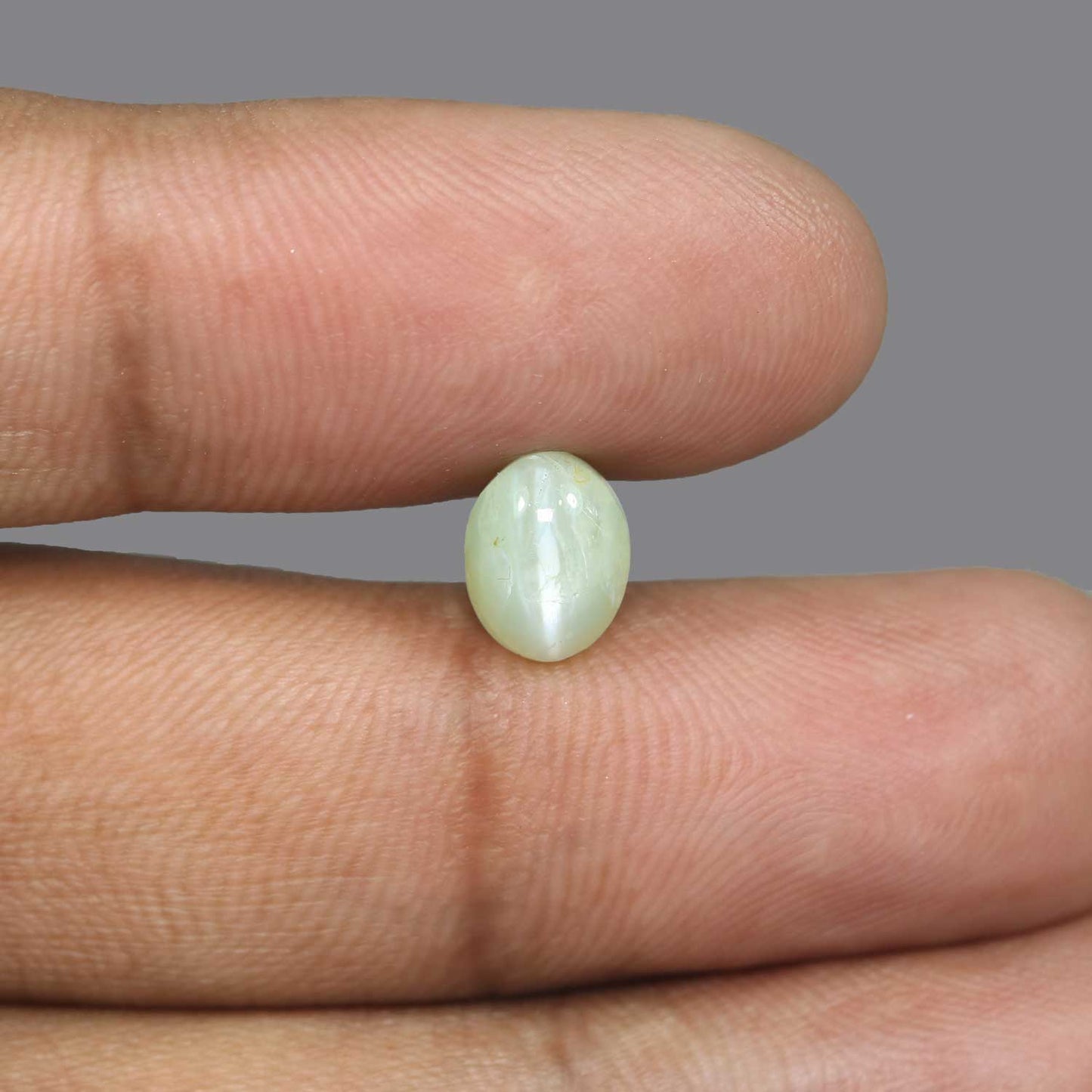 Chrysoberyl Cat`s Eye - 4.34 Carat