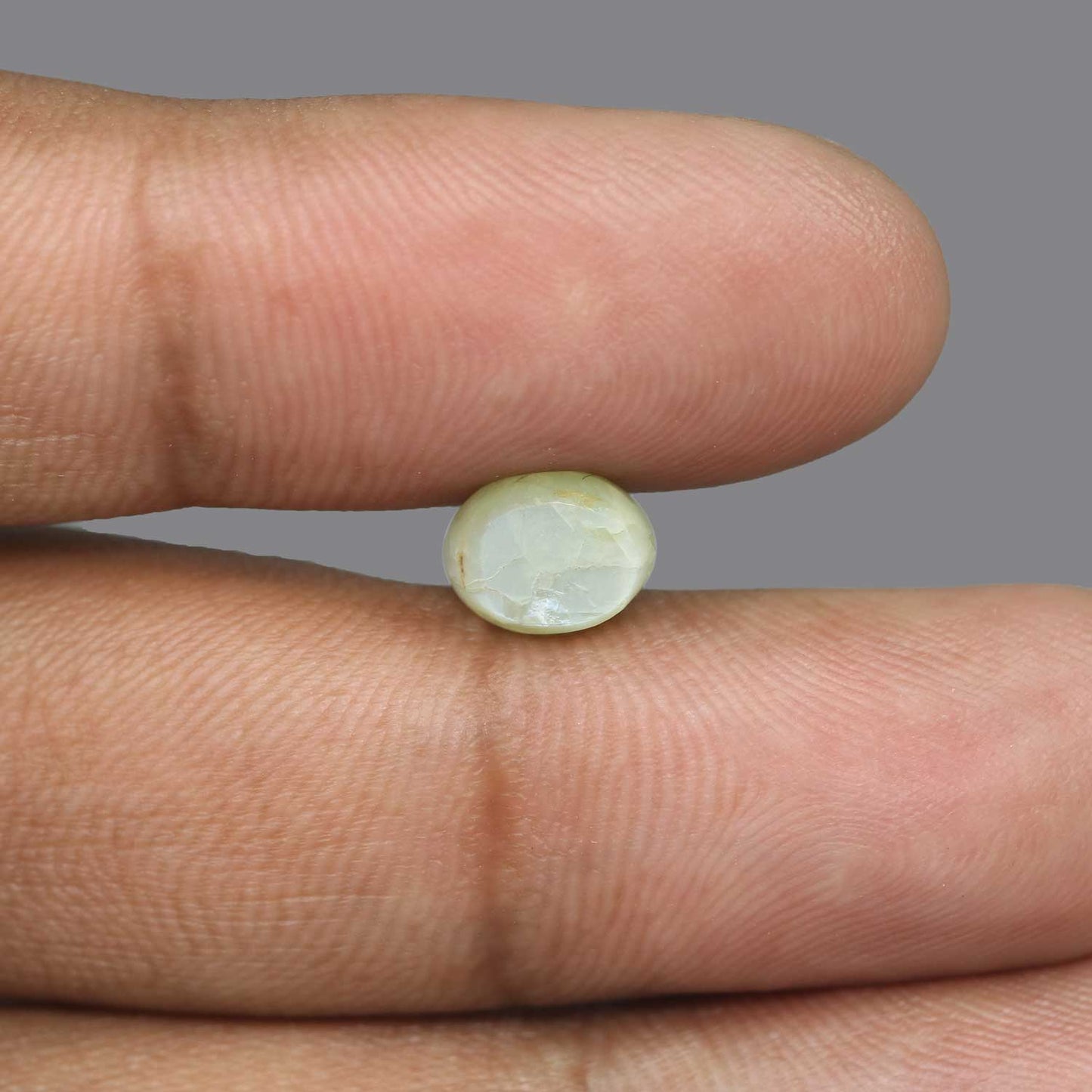 Chrysoberyl Cat`s Eye - 4.34 Carat