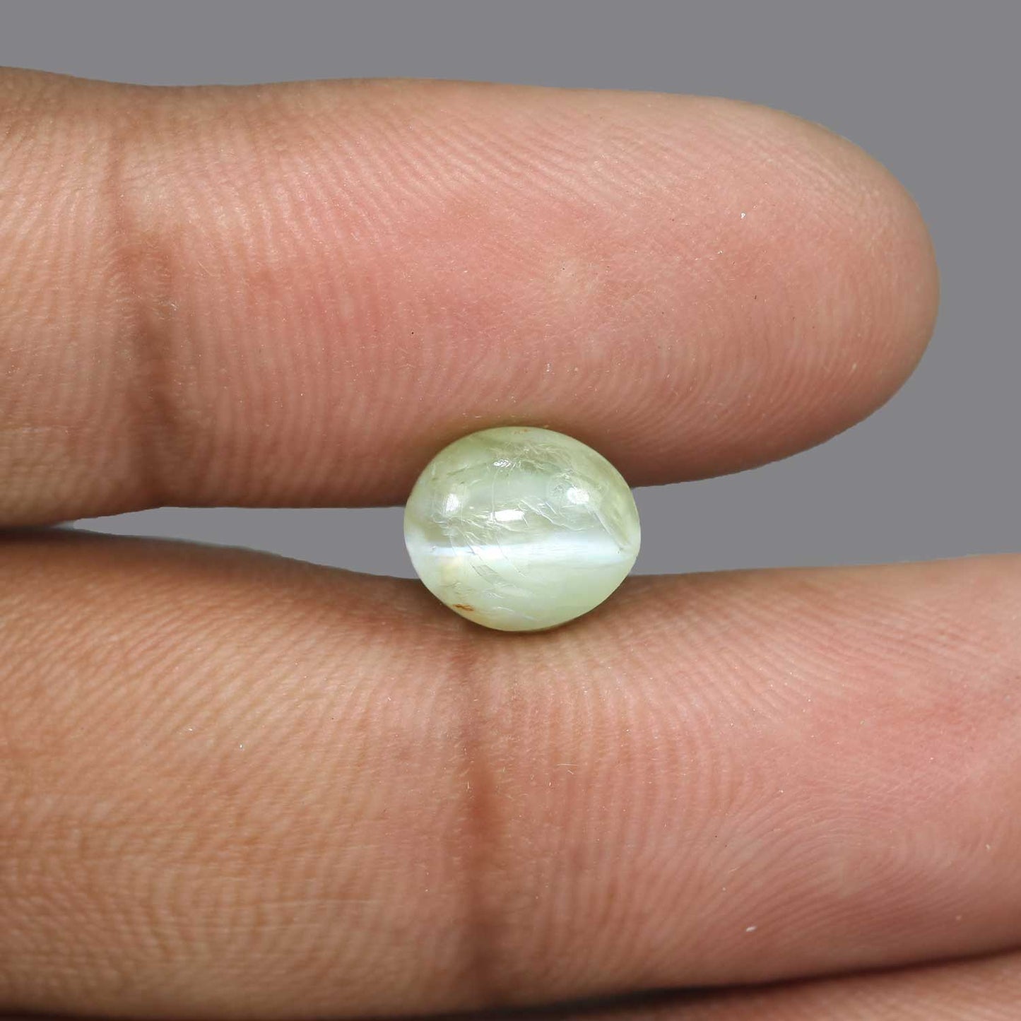 Chrysoberyl Cat`s Eye - 6.12 Carat
