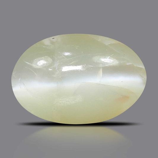 Chrysoberyl Cat`s Eye - 3.72 Carat