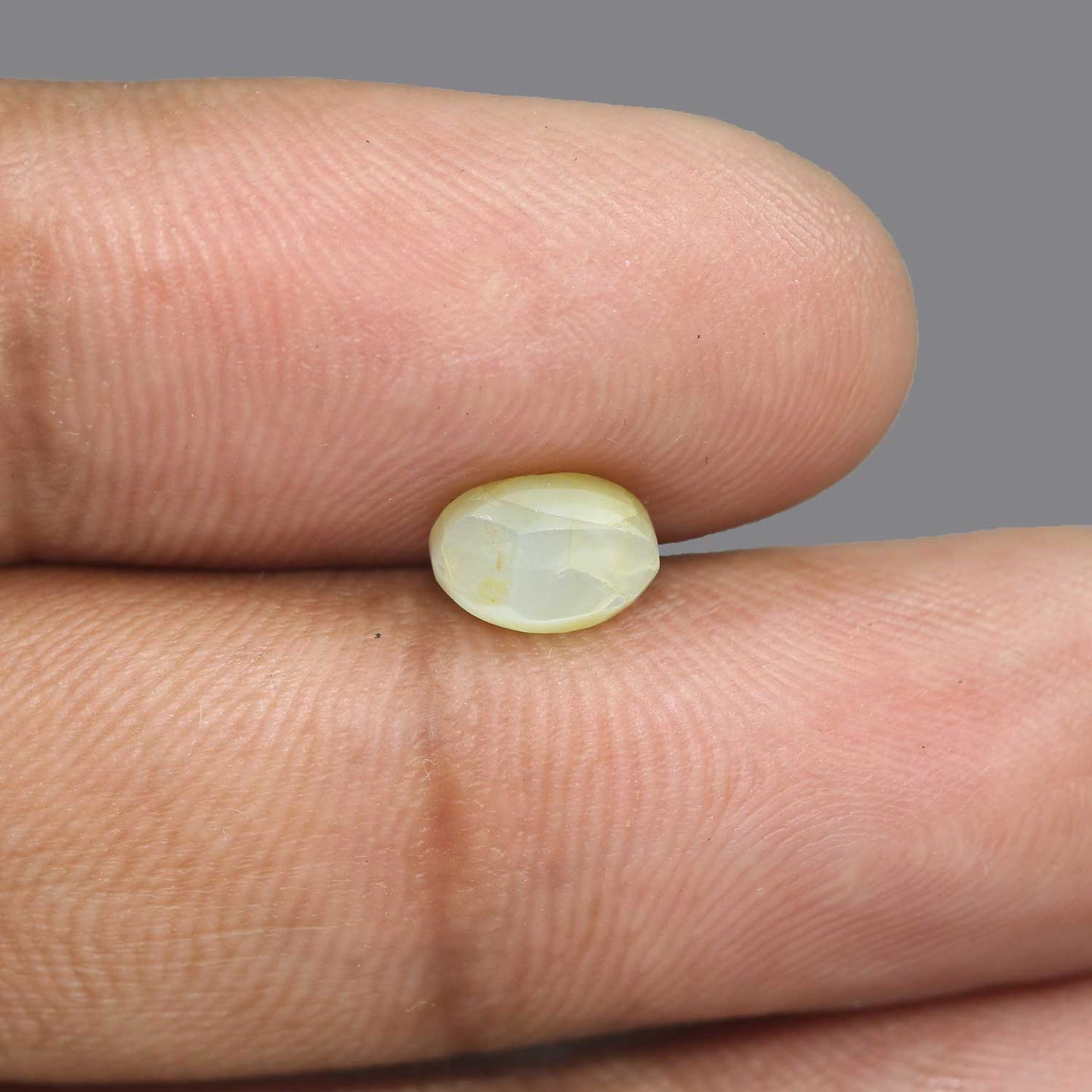 Chrysoberyl Cat`s Eye - 2.63 Carat