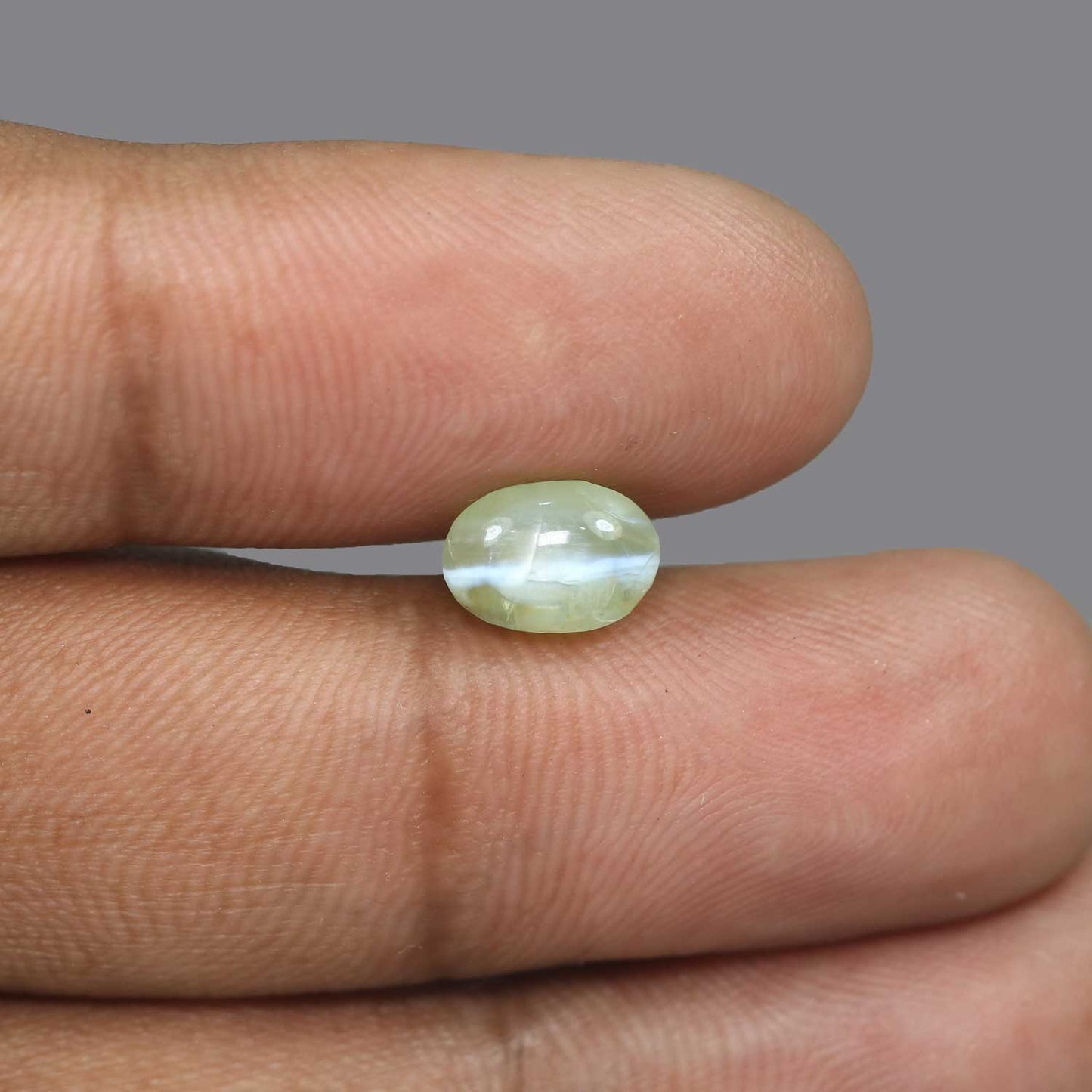 Chrysoberyl Cat`s Eye - 4.78 Carat