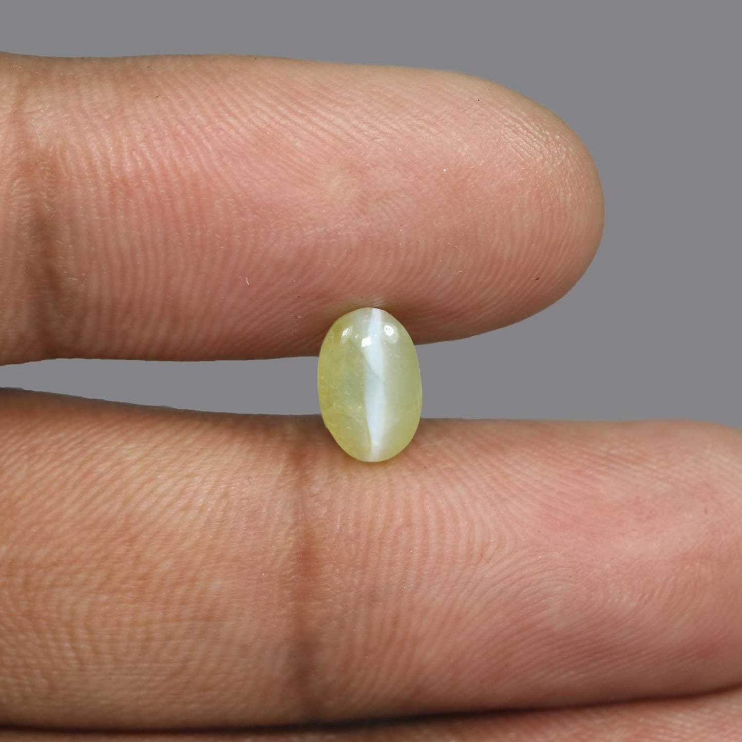 Chrysoberyl Cat`s Eye - 2.58 Carat