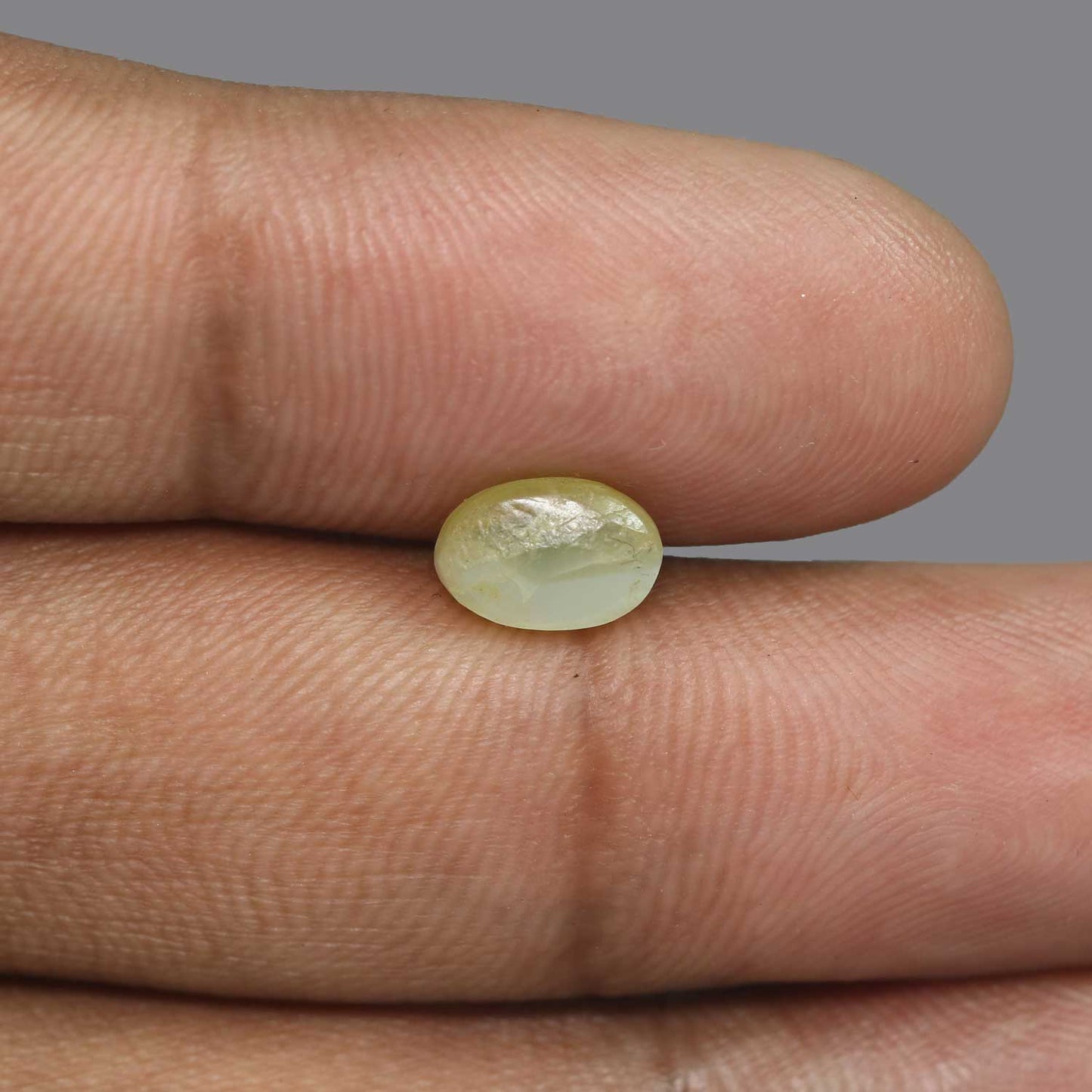 Chrysoberyl Cat`s Eye - 2.58 Carat