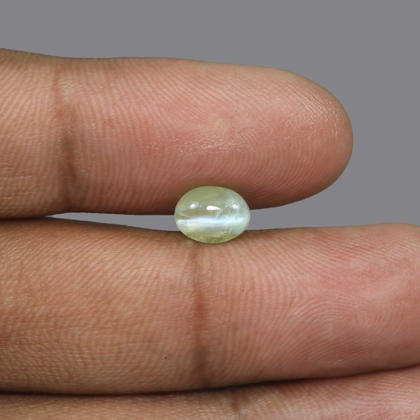 Chrysoberyl Cat`s Eye - 2.93 Carat